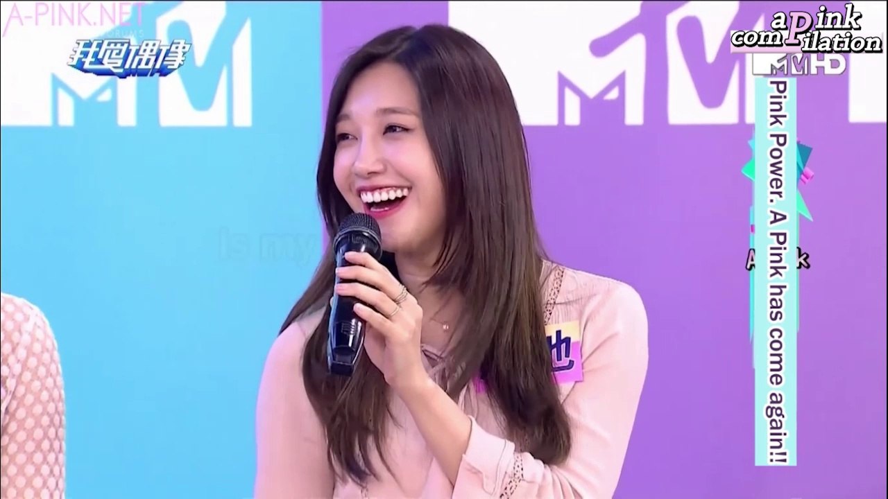 • apink singing 小幸运/a little happiness •