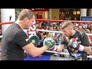 Paddy Barnes Shows The Crowd How He Should Be The Main Event at PUBLIC WORKOUT in Belfast