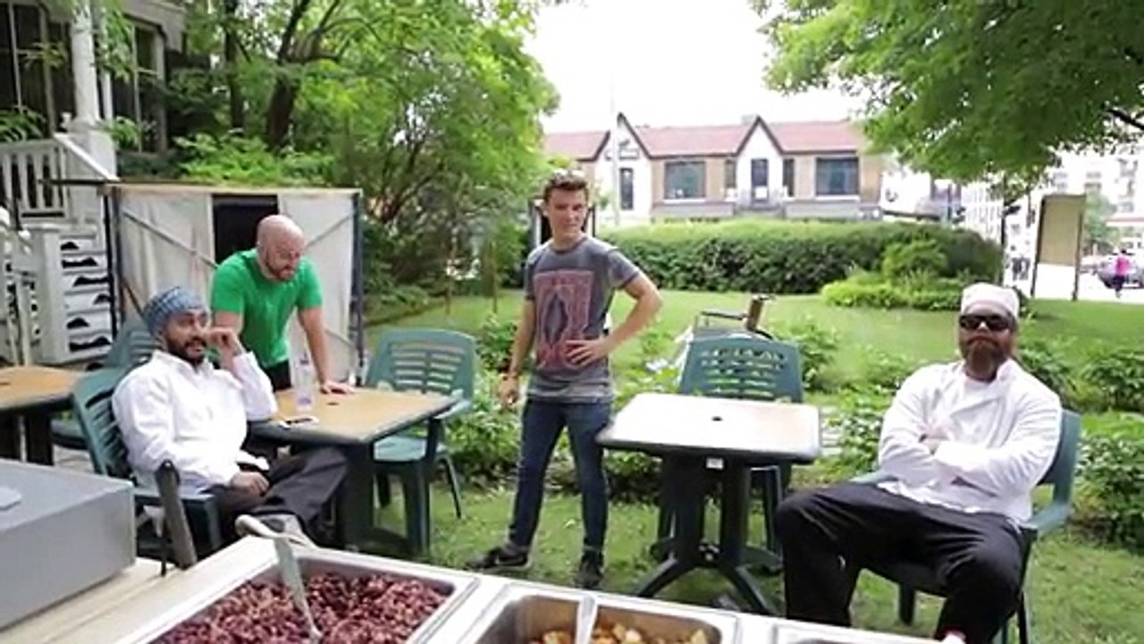 Gags Behind the Scene with Youtubers! - Just For Laughs Gags