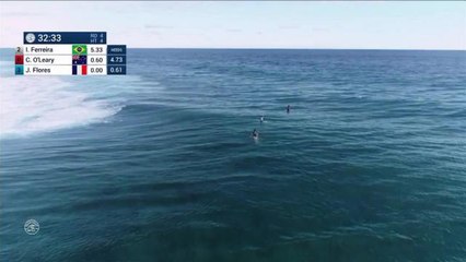 Adrénaline - Surf : Le 8,17 points de Jérémy Florès (Pro Tahiti, round 4)