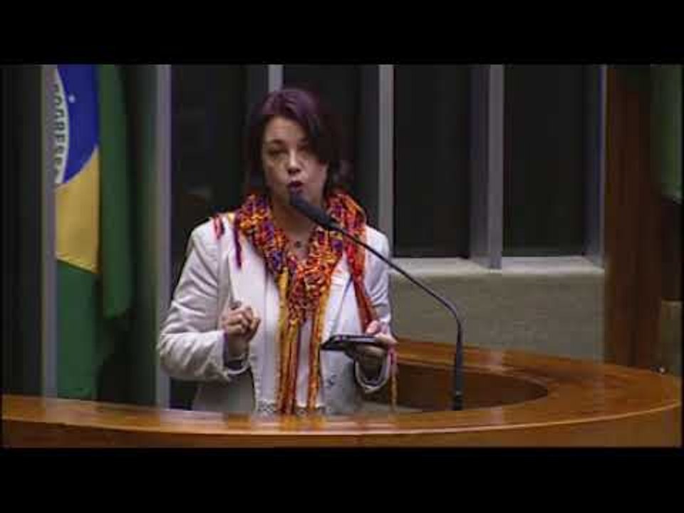 Renata Mieli: nem o estado nem qualquer empresa pode ser o Supremo Tribunal da Verdade