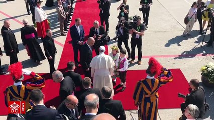 Recap of the first part of Pope Francis' visit to Geneva on Thursday:The Pope is welcomed by the Swiss President, and prays at the Ecumenical Institute at Boss