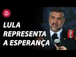 Paulo Pimenta: O Brasil está chegando a Brasília para registrar Lula