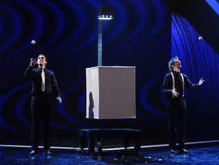 Penn & Teller: Fool Us S08E06 - Baggage - Season 8 Episode 6