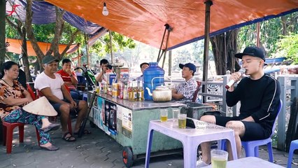 Xuất hiện ca sĩ bolero đường phố   - Con Đường Xưa Em Đi - Trịnh Nam Phương