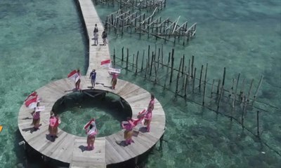 Bhayangkari Pecahkan Rekor Menyelam Massal Dunia