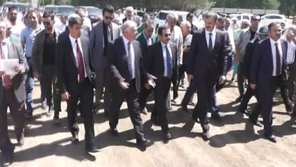 Tarım ve Orman Bakan Yardımcısı Aksu Malazgirt'te