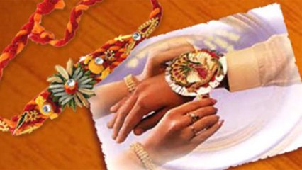 Raksha Bandhan: राखी बांधते हुए पढ़ें ये मंत्र, भाई को धन, यश, सम्मान की नहीं होगी कमी । Boldsky