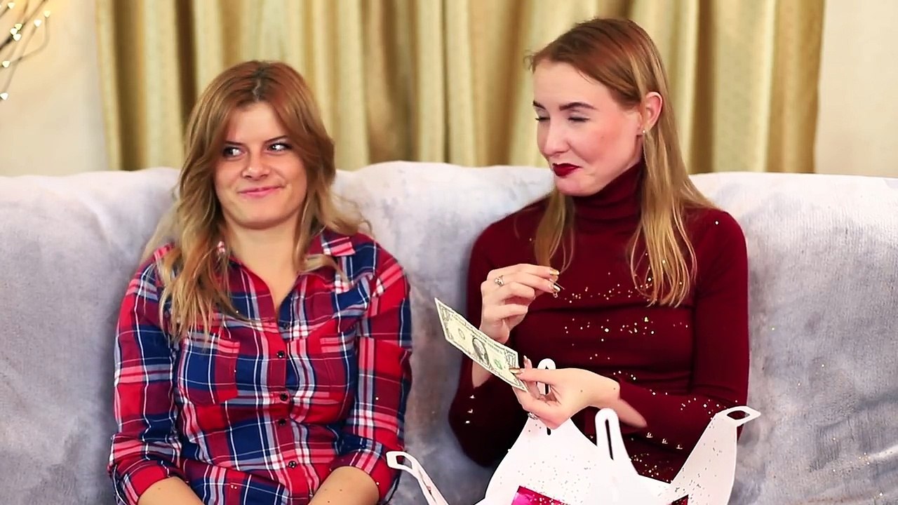 12 ASTUCES D'EMBALLAGES CADEAUX FACILES   BLAGUES AVEC DES CADEAUX