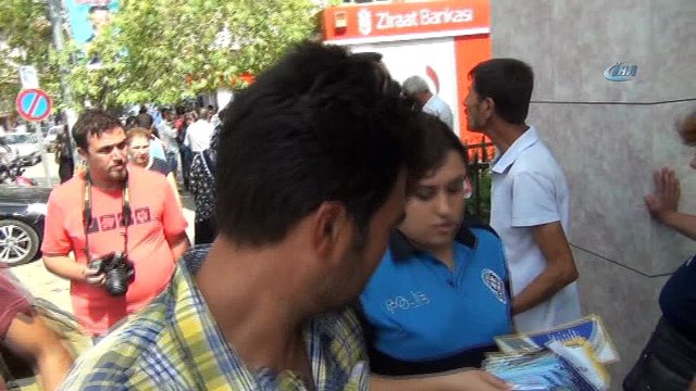 Polis, vatandaşları bayram öncesi vatandaşları dolandırıcılık olaylarına karşı uyardı