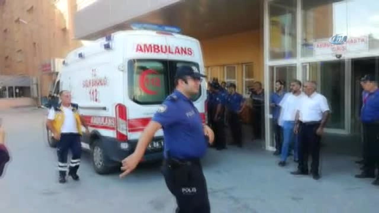 Müftülükte Çıkan Silahlı Kavgada 2 Kişi Öldü, 5 Kişi Yaralandı