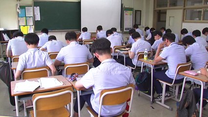 교육개혁 뒷걸음질...고교학점제 2025년 도입 / YTN