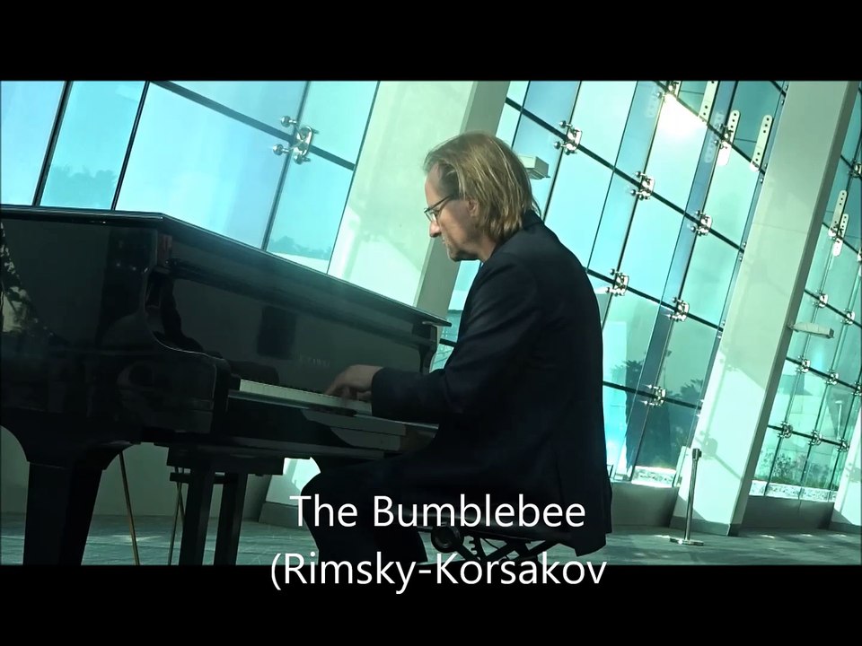 Bumblebee 08.2018