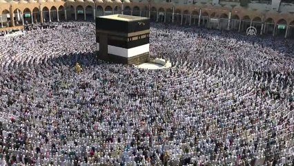 Mekke'de Bayram Öncesi Son Cuma