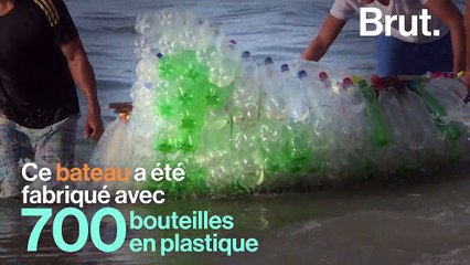 À Gaza, il construit un bateau avec des bouteilles en plastique