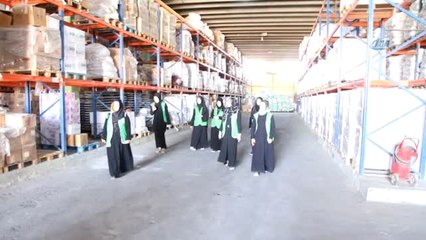 Elazığ'dan Gelen Yardımları Görünce Gözyaşlarına Hakim Olamadılar