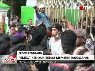 Pedagang Batu Akik Datangi Kantor Walikota Kendari