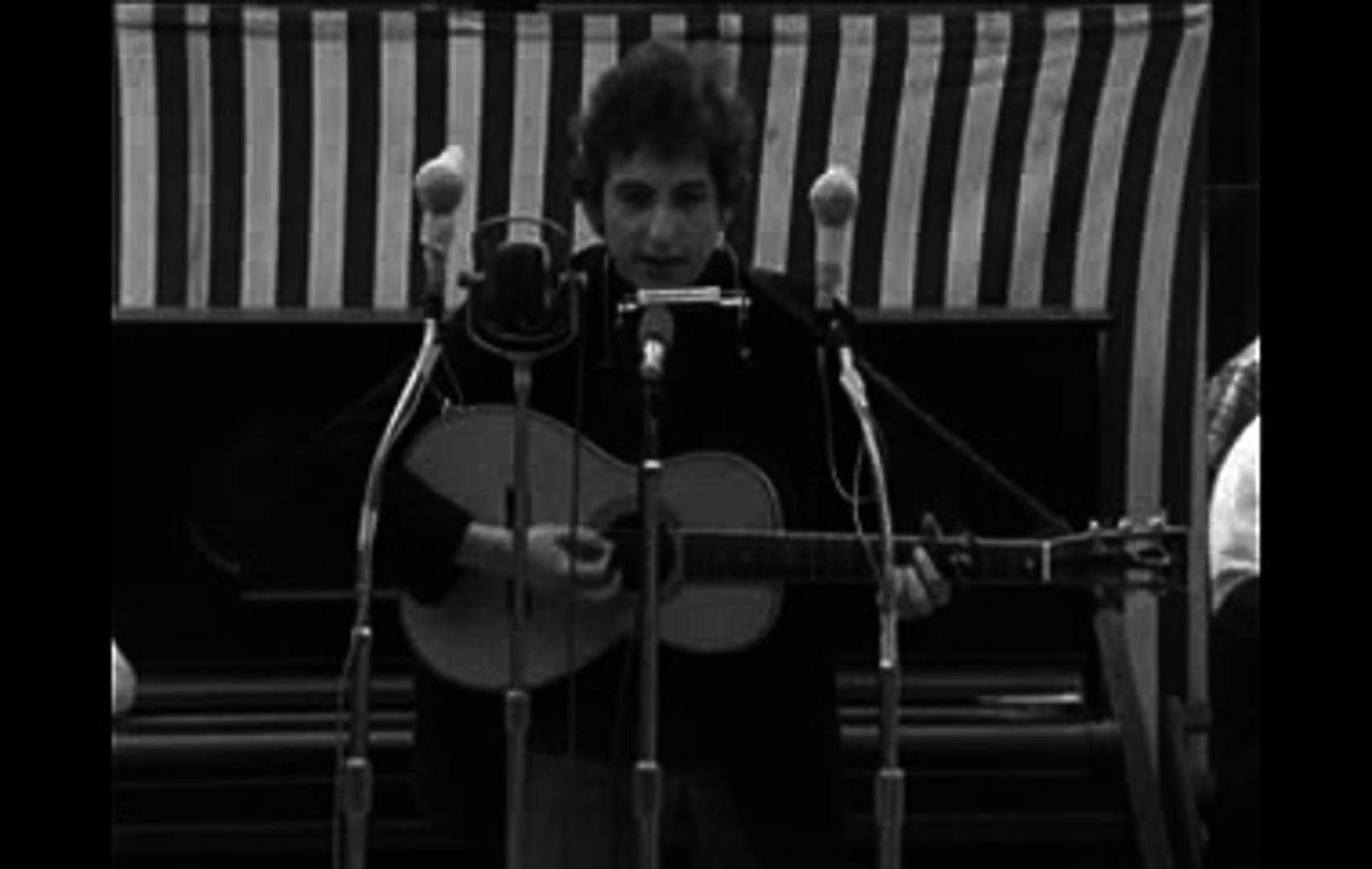 Bob Dylan Mr Tambourine Man - Dailymotion Video