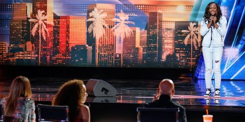 ‘America’s Got Talent’: 14-Year-Old Rapper Flau’jae Cries After Receiving Final Golden Buzzer