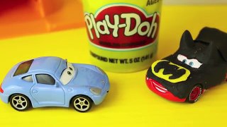 Play Doh Batman Villian Catwoman Play Dough Tutorial Cat Woman Sally with Batman Lightning