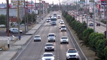 Edremit Körfezi'nde bayram trafiği - BALIKESİR
