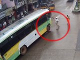 Great Escape - Immediate Response by Police - Bus Vs Cyclist Accident - Tirupati Traffic Police