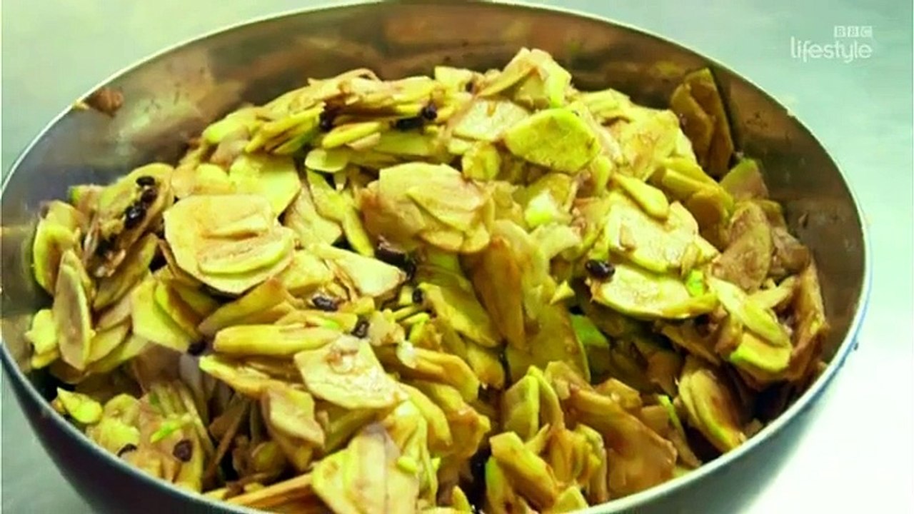 Rachel Khoo's Kitchen Notebook - London E03