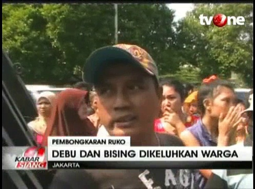 Pembongkaran Ruko di Kemayoran Diprotes Warga
