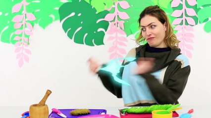 CHALLENGE   VRAIE NOURRITURE ou PAPIERS ET BOUGIES | Troom Troom FR