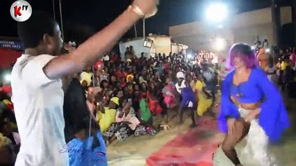 Elle montre tout à sidy diop