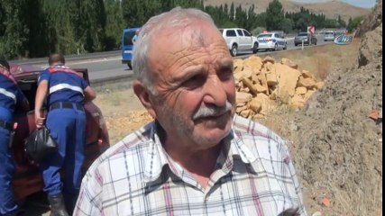 Bayram Tatiline Giden Aile Kaza Yaptı: 5 Yaralı