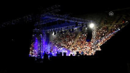 Sibel Can Bodrum'da konser verdi - MUĞLA