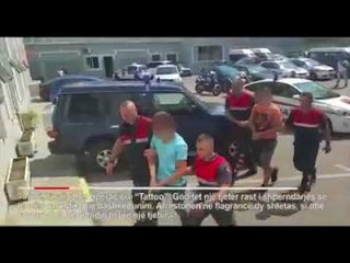 Ora News - "Tattoo e drogë në kryeqytet", arrestohen dy shpërndarësit, sekuestrohet mbi 1 kg kanabis