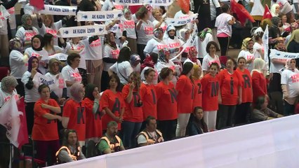 AK Parti 6. Olağan Büyük Kongresi - Partililer, Ankara Spor Salonu'na alınmaya başlandı (2) - ANKARA