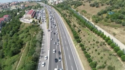 Tem Otoyolu Kocaeli Güzergahında Trafik Havadan Görüntülendi