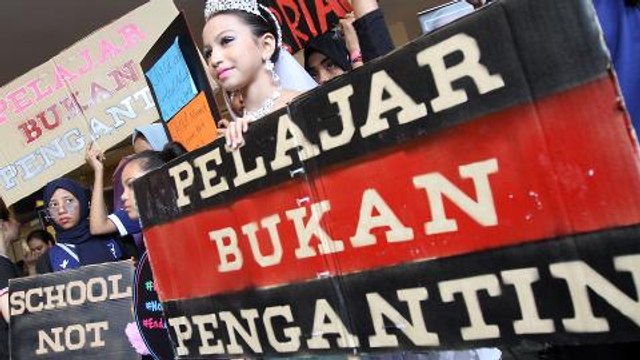 Women's groups rally at Sunway Pyramid to end child marriage