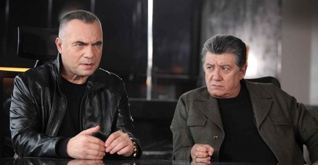 Taciz İddialarıyla İlişkilendirilmesine Sert Çıkan Oktay Kaynarca, Deniz Çakır'ın Diziden Çıkarılma Sebebini Açıkladı