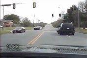 USA -  High-speed police chase (2017)Join to youtube!Subscribe: EDMOND Oklahoma City Police chase that started with a theft at Walmart on Santa Fe Avenue