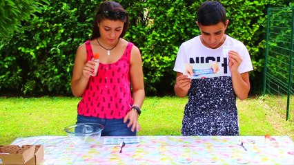 ON TESTE DES KITS DE SLIME !!! JustJonathan