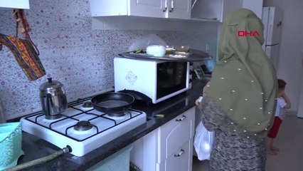 Esenyurt'ta 3 Bin Suriyeli Bayram Öncesi Vatanlarına Döndü