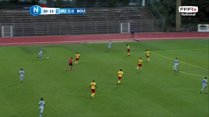 La tête de MAYELA qui passe à coté