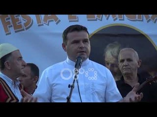 Ora News - Famullia e “Dajç-Bregu i Bunës” festë për emigrantët, vlerëson kontributin e tyre
