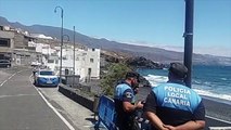 Cierre de playas por un vertido en la costa de Candelaria