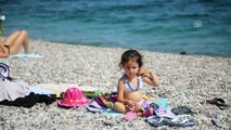 Antalya sahillerinde yoğunluk