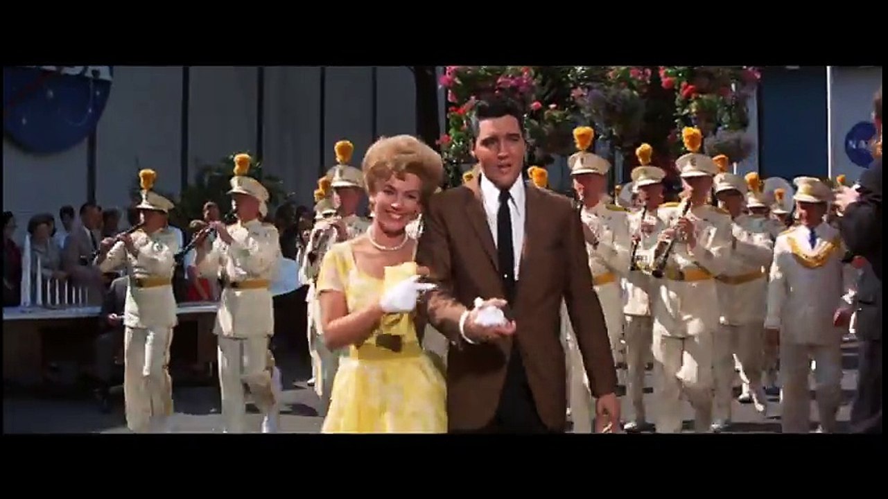 Elvis Presley - Happy Ending