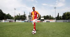 Son Dakika! Galatasaray, Emre Akbaba'yı 4 Milyon Euro Karşılığında Transfer Ettiğini KAP'a Bildirdi