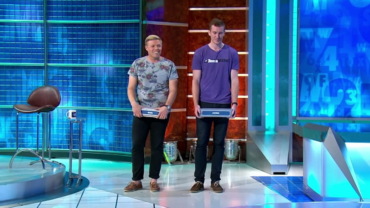 EVERY TIME JIMMY CARR MADE FUN OF ROB BECKETT'S TEETH | 8 Out of 10 Cats Does Countdown