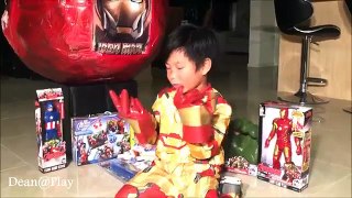 SUPER GIANT SURPRISE EGG EVER! IRONMAN FIGHTS HULK! Toy Review & Unboxing Video