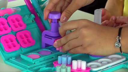 Pom Pom Wow Decoration Station Instructional Video | Official PomPom Wow