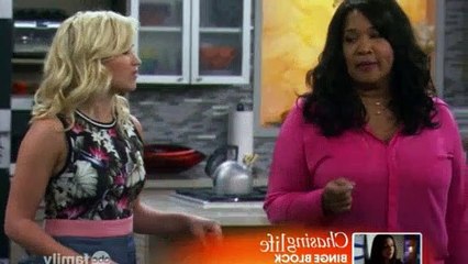 Young and Hungry S01E02 - Young & Ringless
